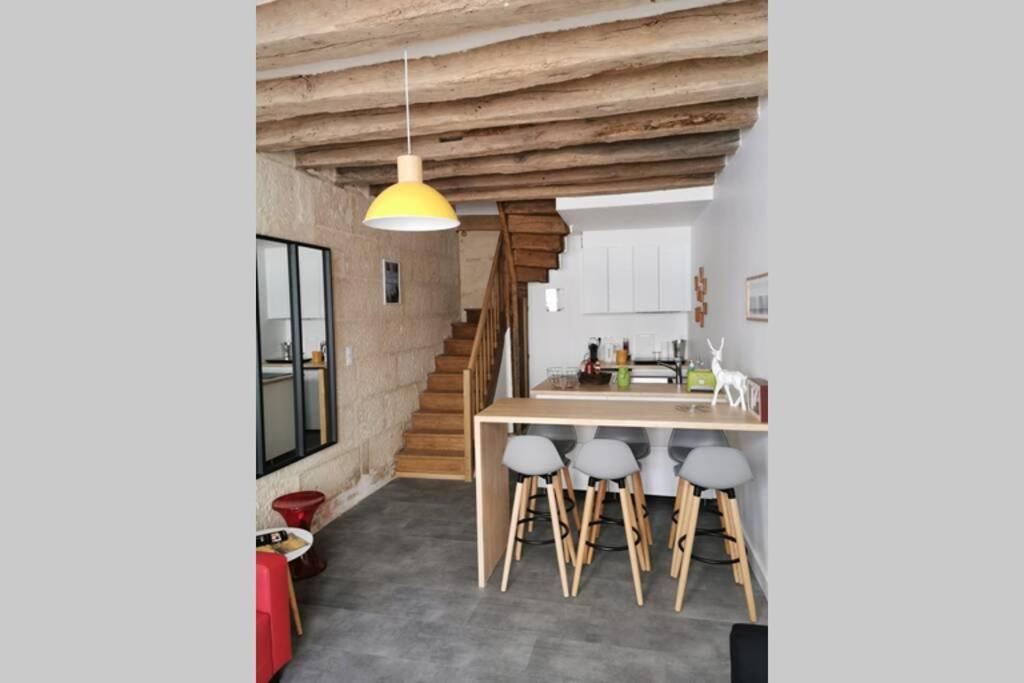 Maison De Ville Au Coeur Du Quartier Historique Тур Екстериор снимка